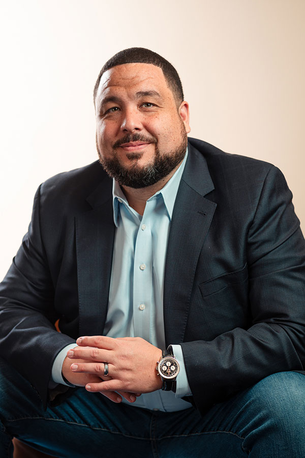 Christian Abrahamson | Motivational Speaker and Instructor for Pour Into